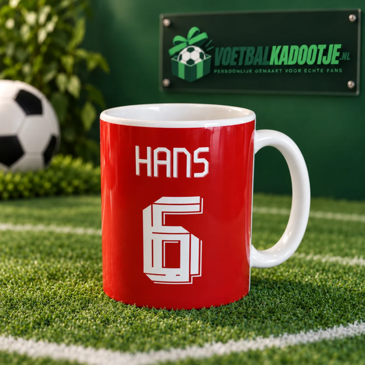Voetbalmok met naam : HANS en nummer 6