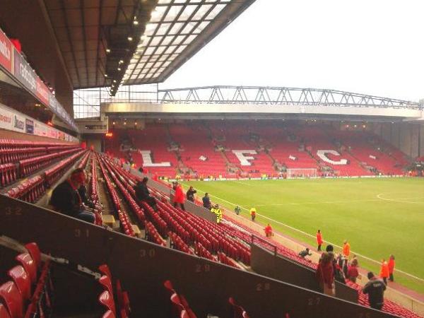 Isak bezorgt Liverpool zege bij Brentford