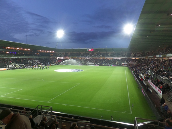 Abbas en N'Djoli leiden Heracles naar 1-5