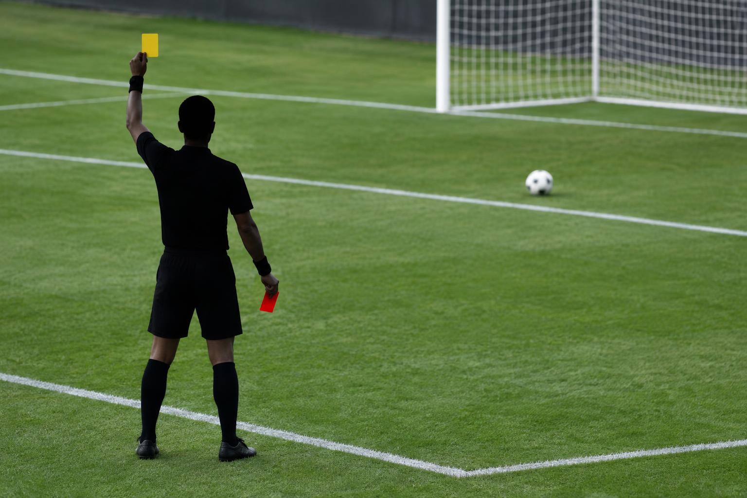 Gele kaart, rode kaart, vrije trap en penalty uitgelegd